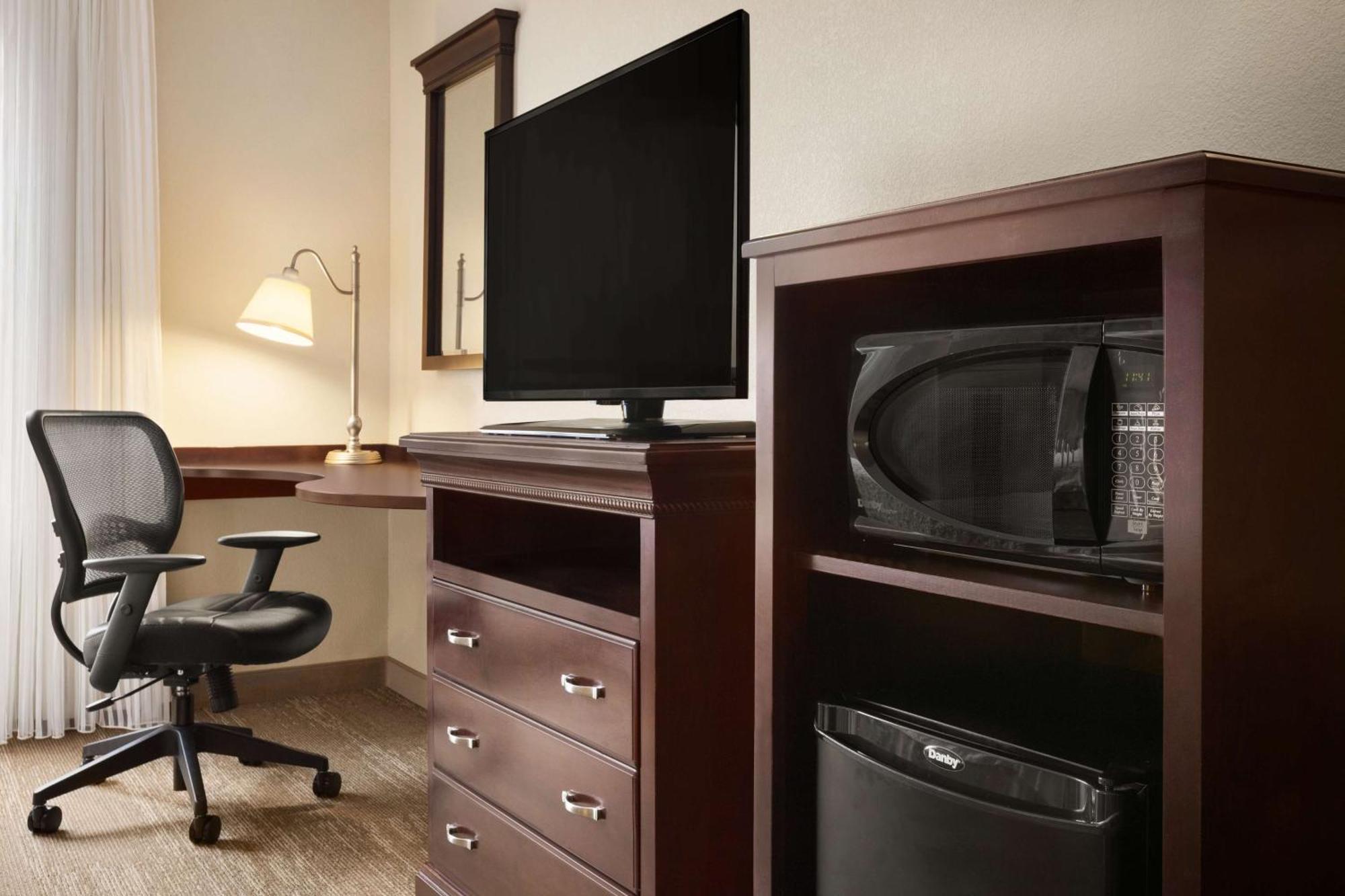 Hampton Inn & Suites Washington-Dulles International Airport Sterling Εξωτερικό φωτογραφία