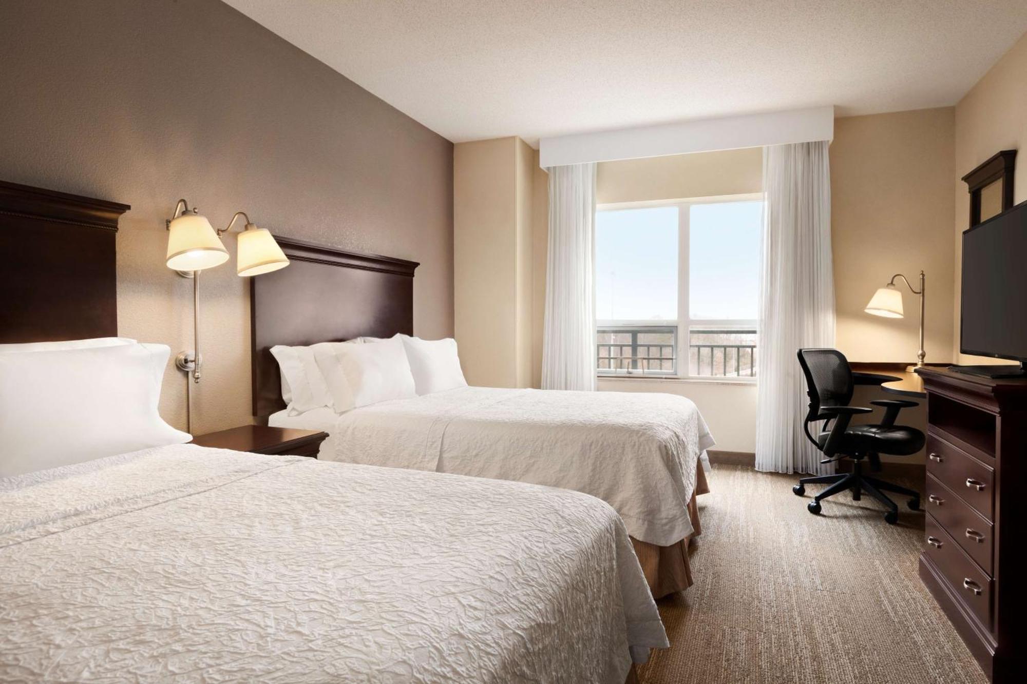Hampton Inn & Suites Washington-Dulles International Airport Sterling Εξωτερικό φωτογραφία