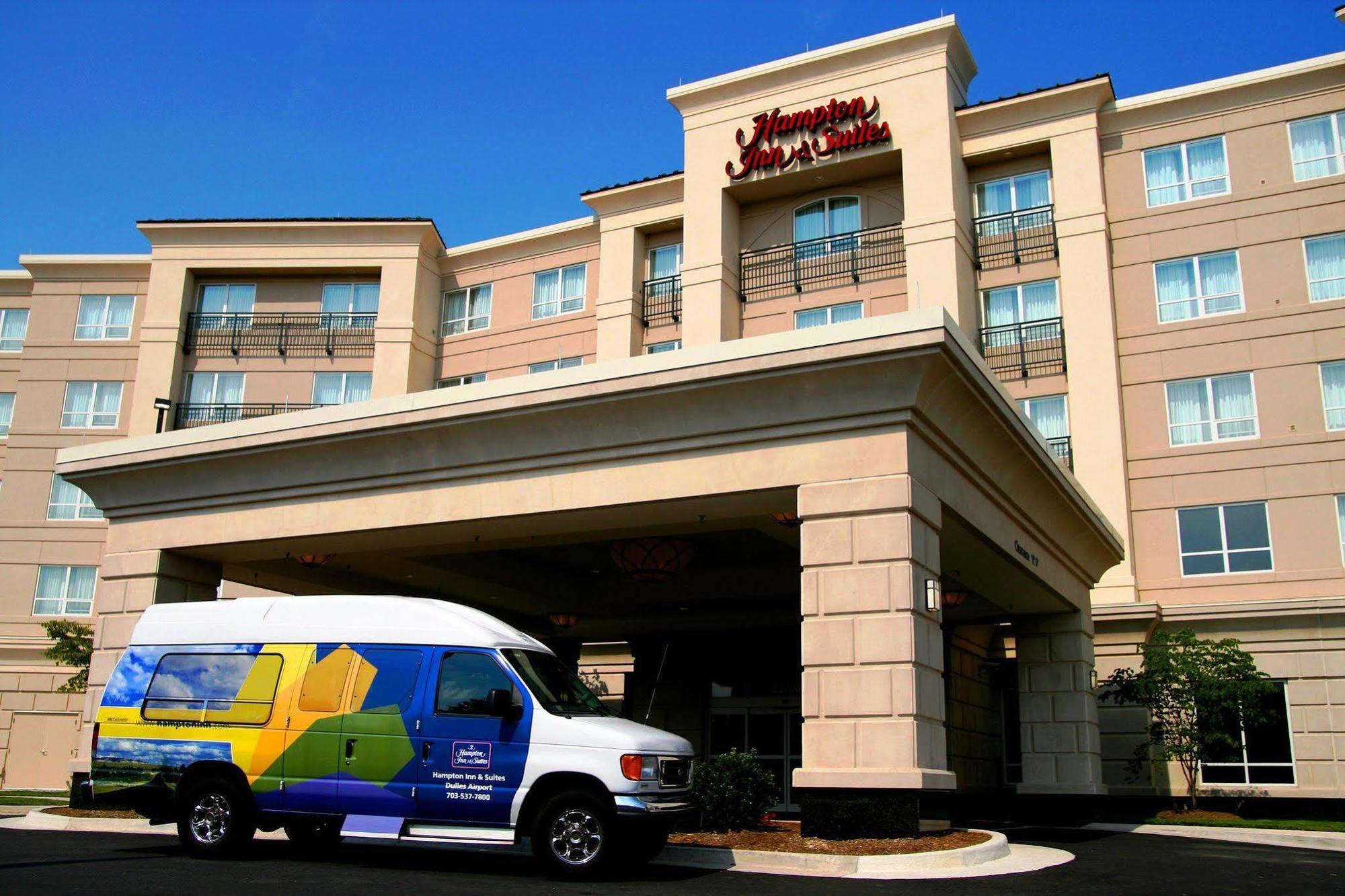 Hampton Inn & Suites Washington-Dulles International Airport Sterling Εξωτερικό φωτογραφία